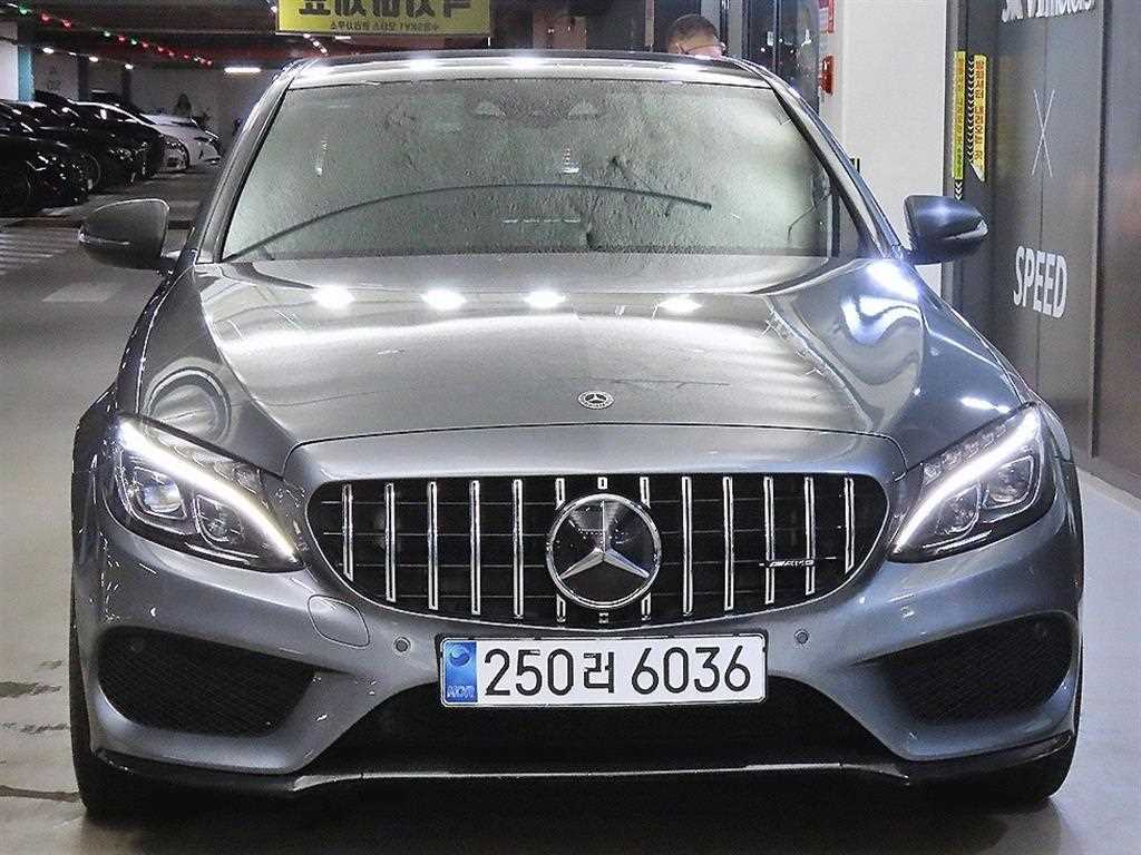 벤츠 C 클래스 C43 AMG 4MATIC 사진 2/20