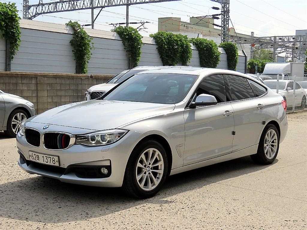 BMW 그란투리스모 GT 320D xDrive 사진 2/20