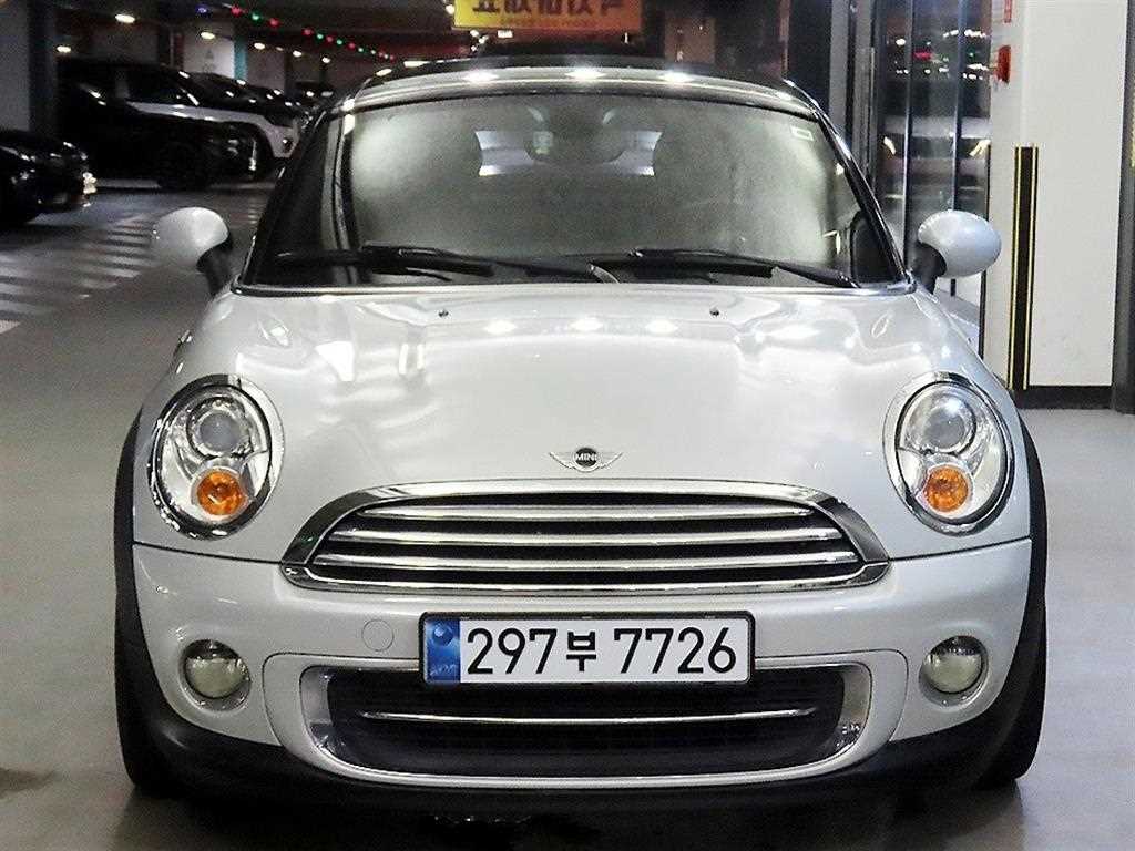 MINI 쿠페 1.6 사진 2/15