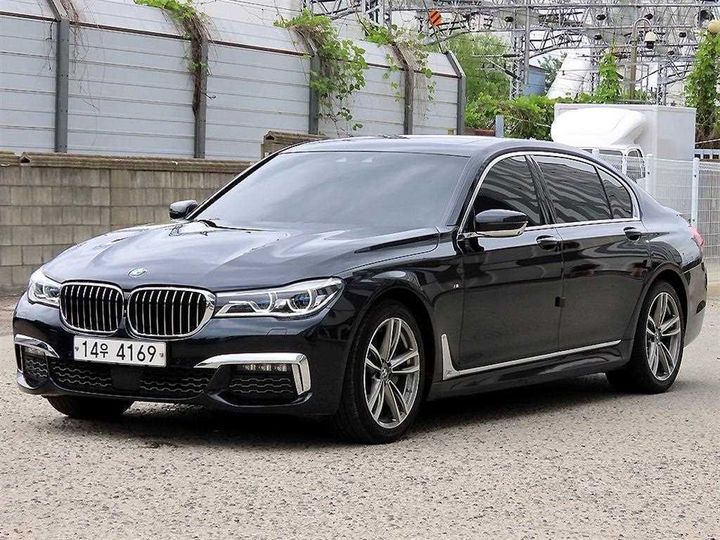 BMW 7시리즈 730Ld xDrive M 스포츠 사진 2/20