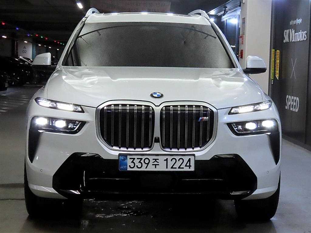 BMW X7 xDrive 40i M 스포츠 사진 2/20