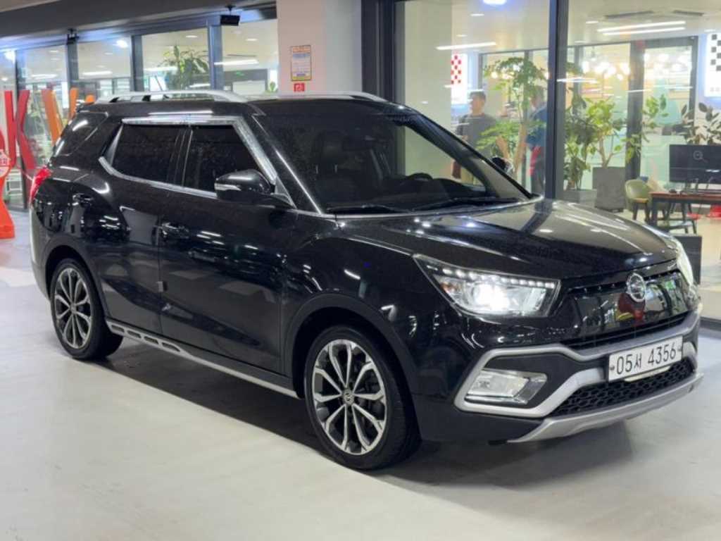 KGM 티볼리 2WD 가솔린 1.6 RX 사진 2/20