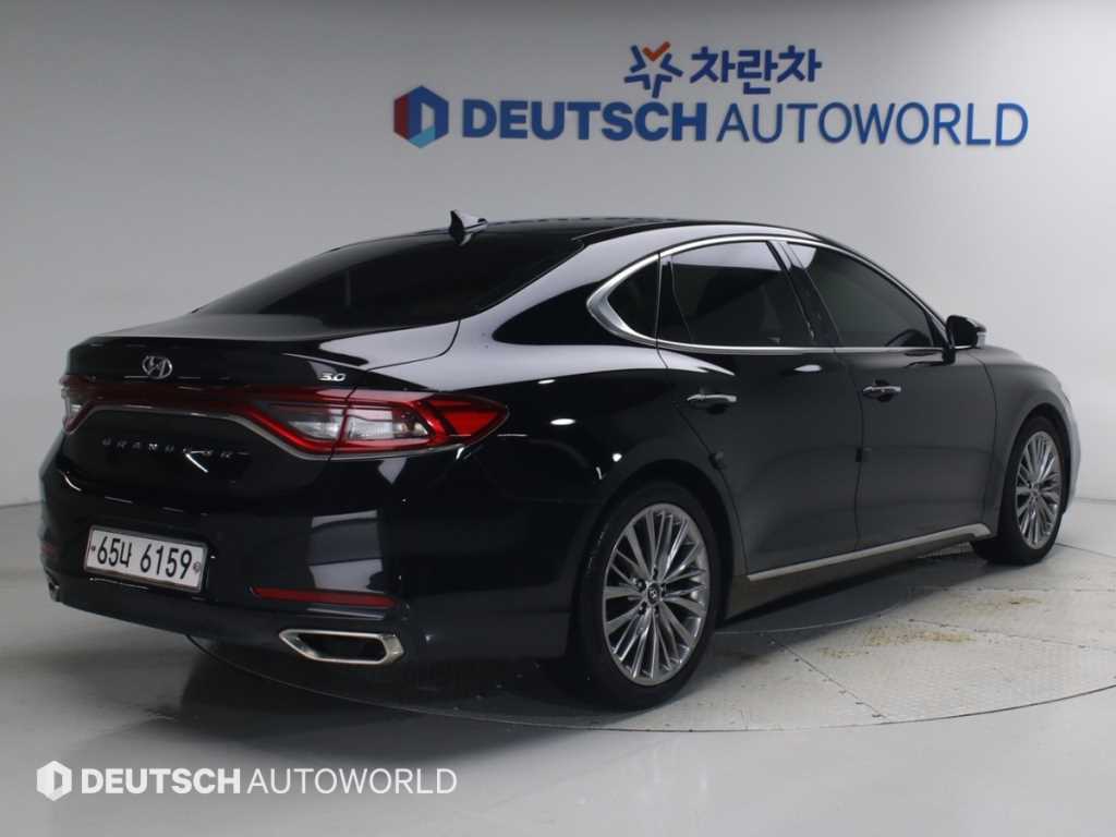 현대 그랜저 3.0 GDI 익스클루시브 스페셜 사진 2/20