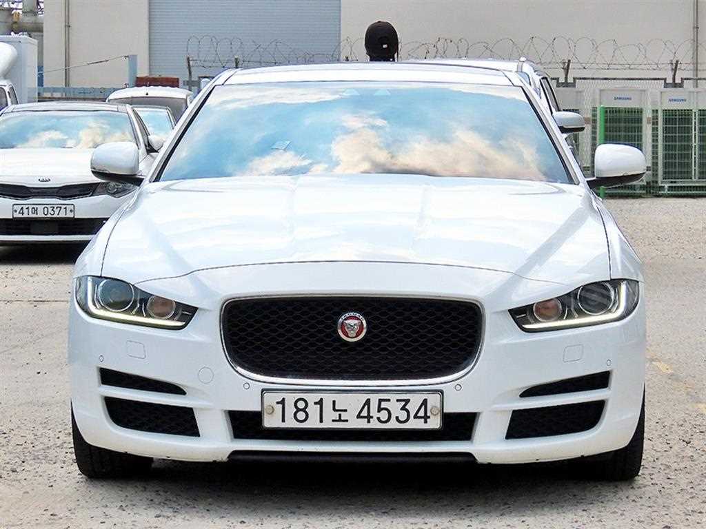 XE 2.0D 포트폴리오 2019년식