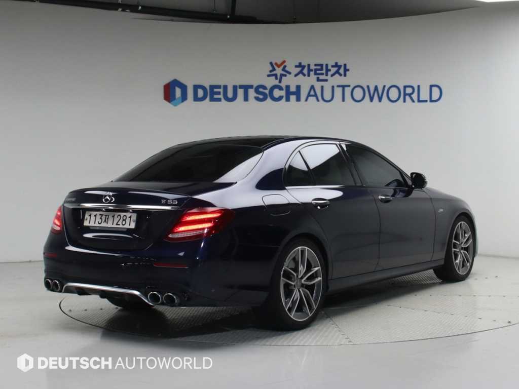 벤츠 E 클래스 E53 AMG 4MATIC+ 사진 2/20
