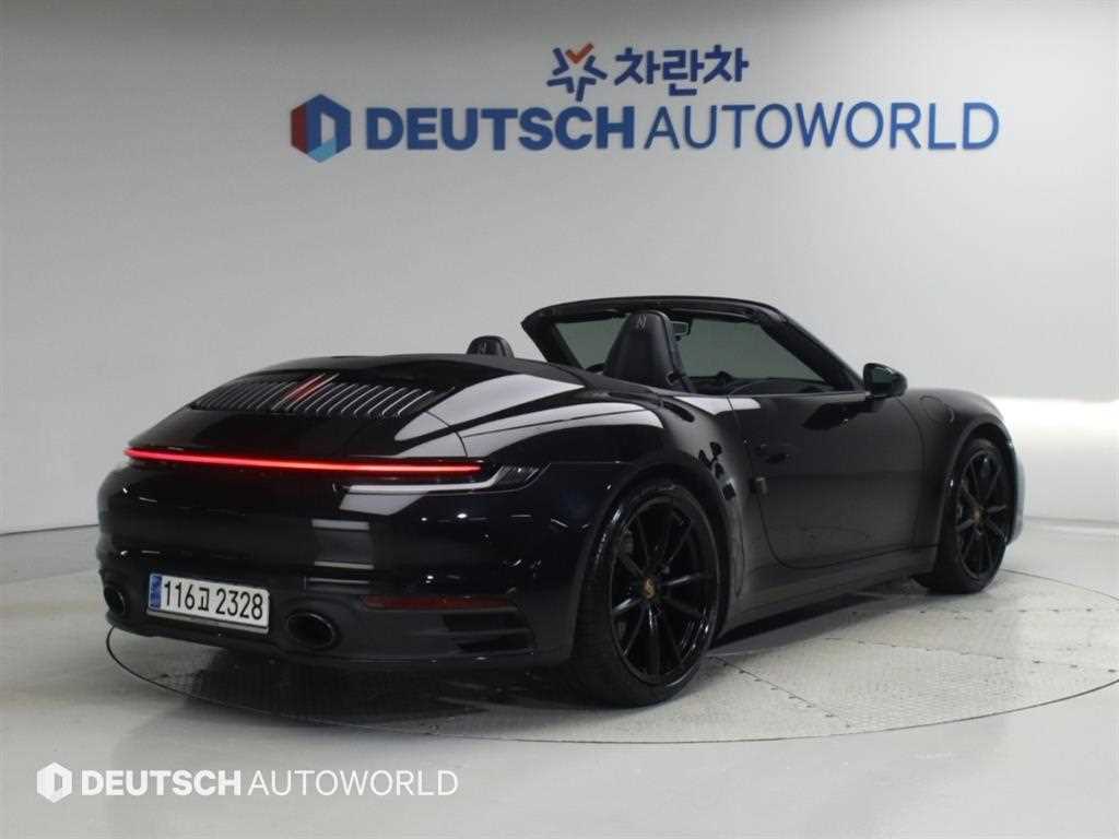 포르쉐 911 카레라 4 카브리올레 사진 2/20