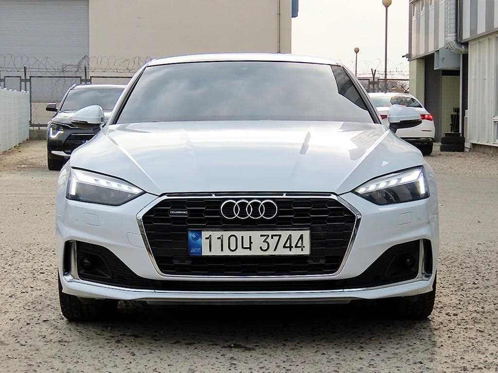 A5 (F5) 40 TFSI 콰트로 스포트백 2021년식