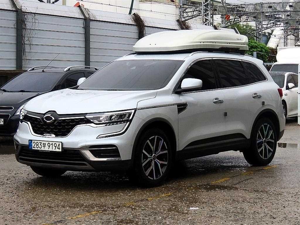 르노코리아 QM6 가솔린 2.0 GDe SE 2WD 사진 2/20