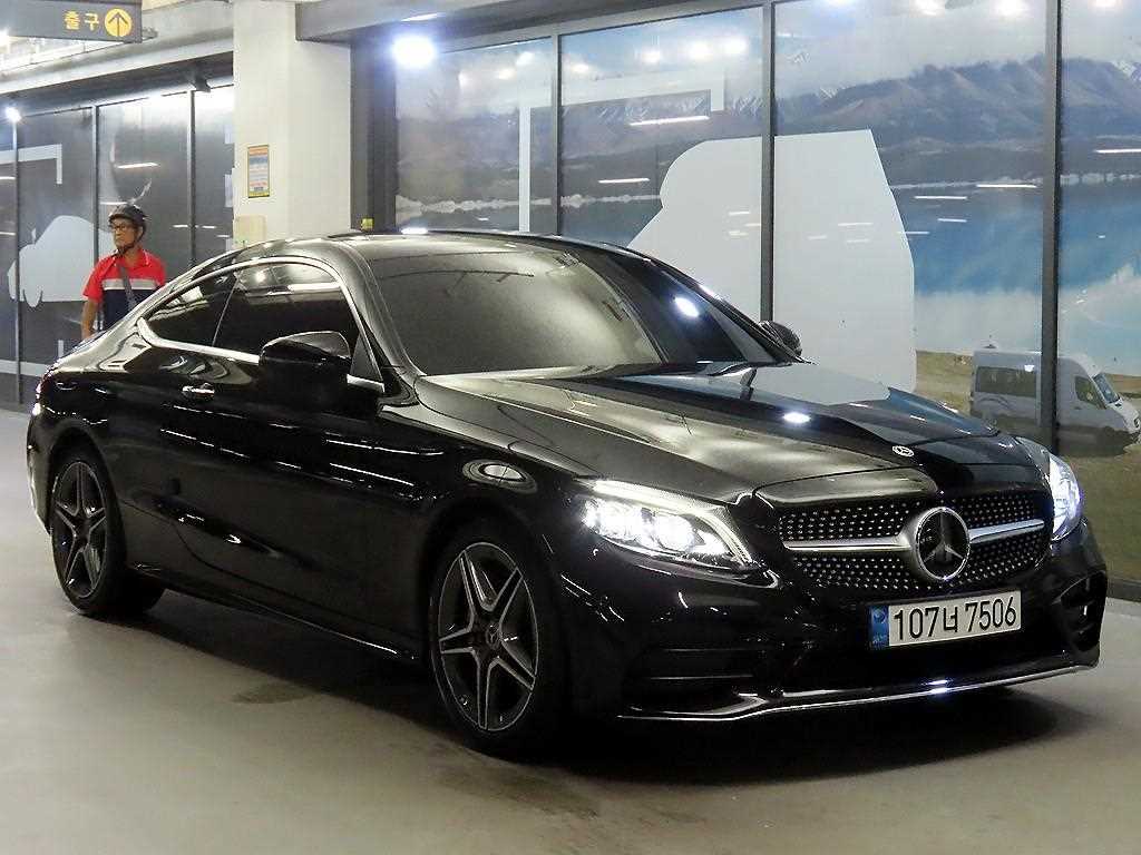 C클래스 W205 C200 쿠페 2022년식