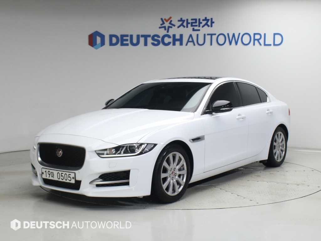 XE 2.0T 프레스티지 2016년식