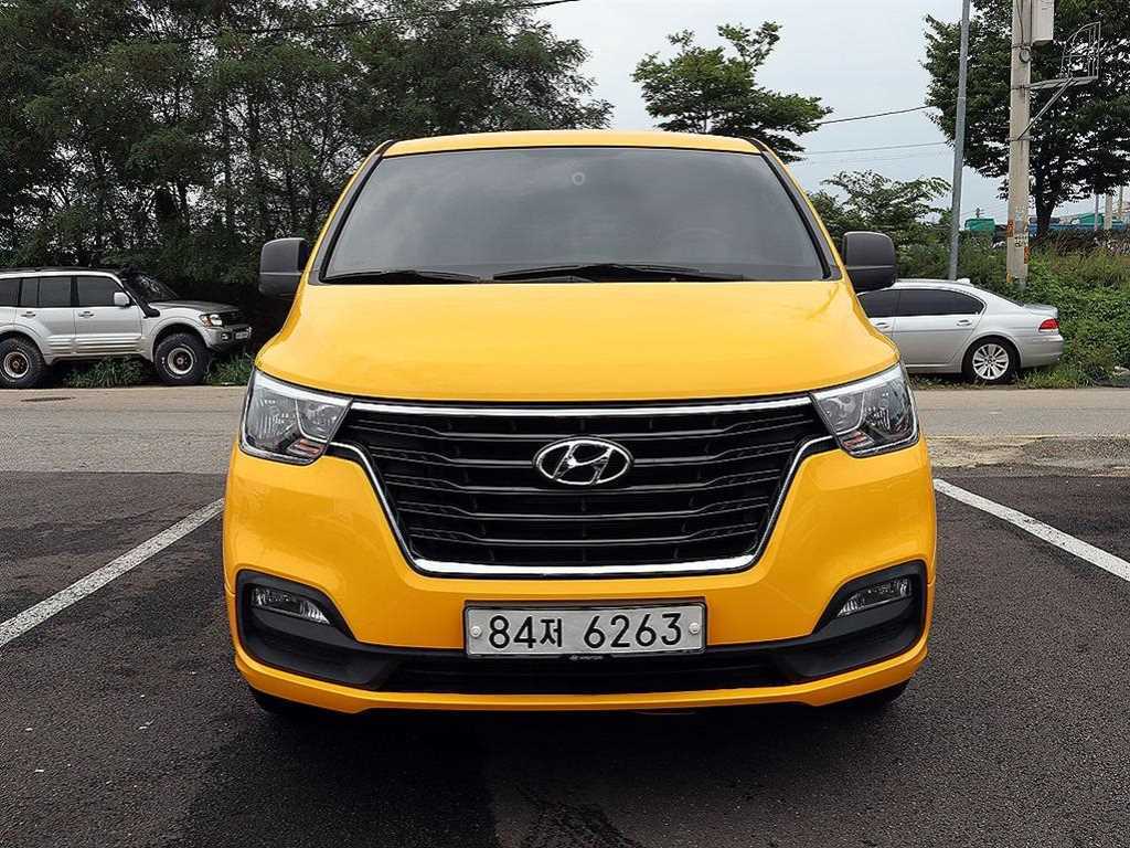 더 뉴 그랜드 스타렉스 2WD 밴 5인승 스마트 2020년식