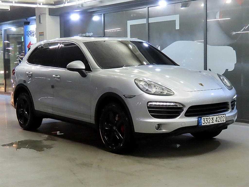 뉴 카이엔 4.8 S 2020년식