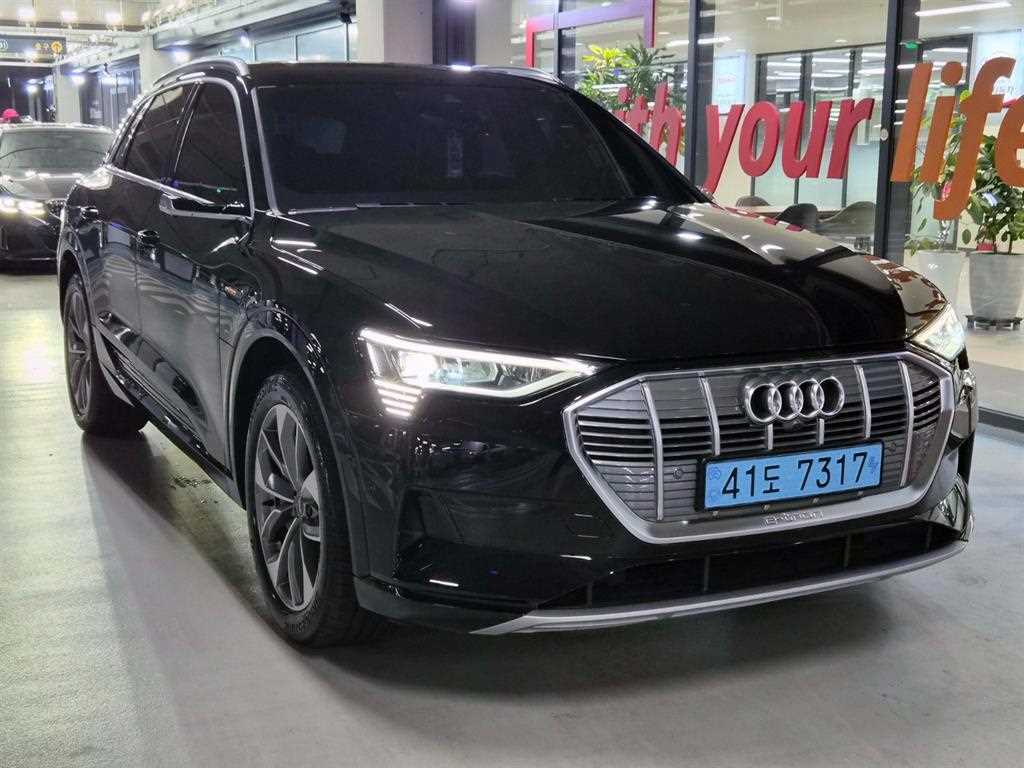e-트론 55 콰트로 2023년식