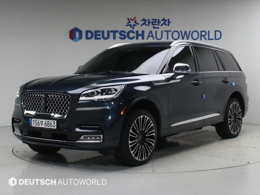 에비에이터 2세대 3.0 블랙라벨 AWD 2021년식