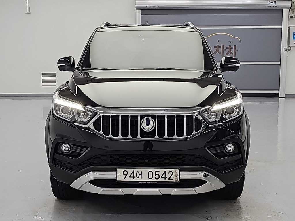 KGM 렉스턴 디젤 2.2 2WD 프로페셔널 X 사진 2/20