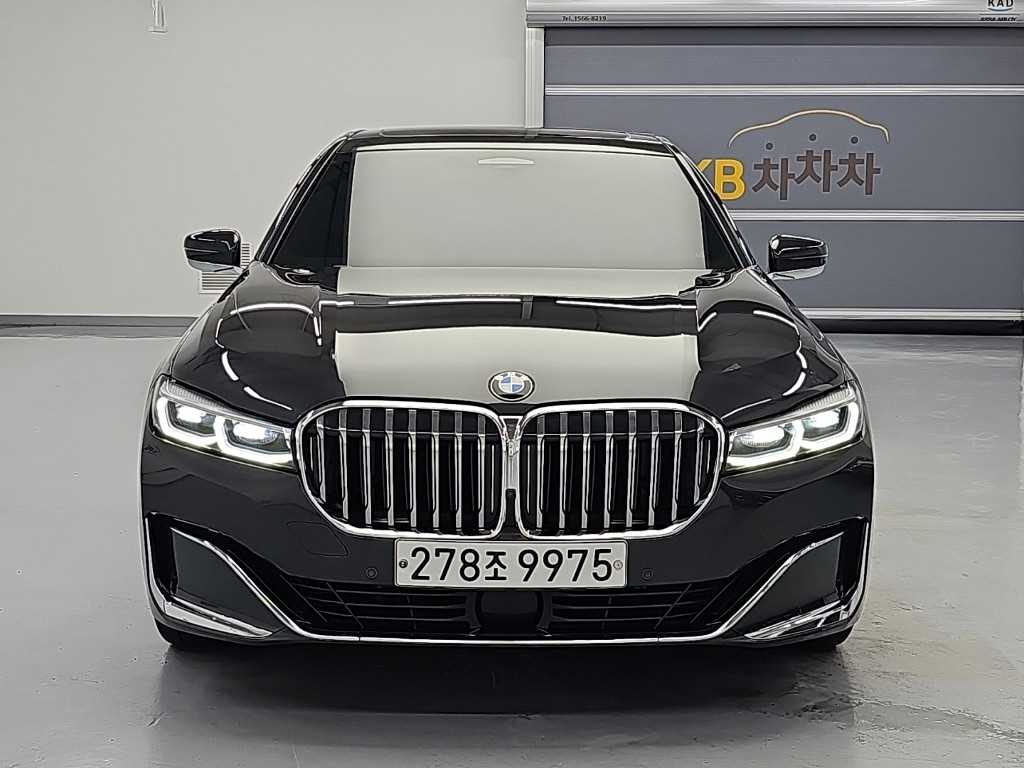 BMW 7시리즈 740i 디자인 퓨어 엑설런스 사진 2/19