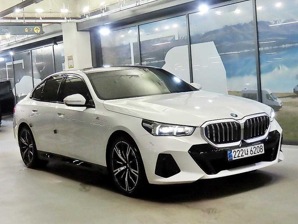 5시리즈 (G60) 530i xDrive M 스포츠 2025년식