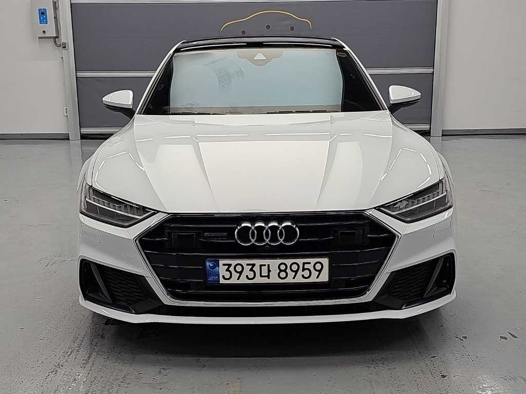 아우디 A7 55 TFSI 콰트로 프리미엄 사진 2/19