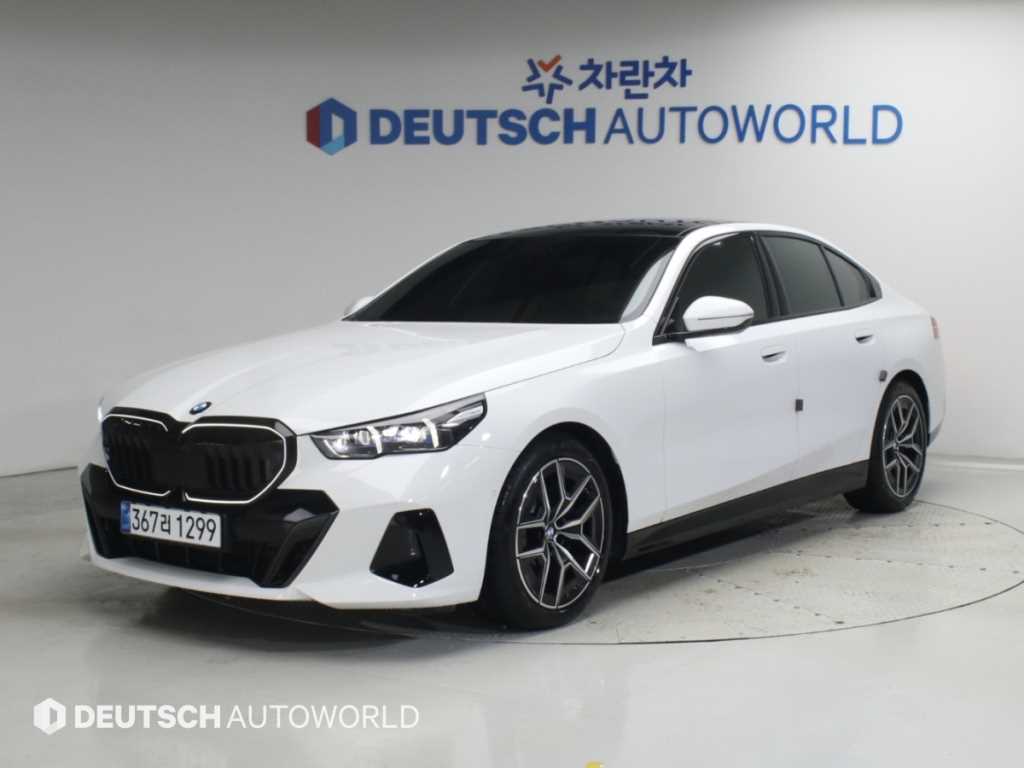 5시리즈 (G60) 523d xDrive M 스포츠 2026년식