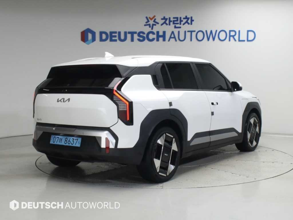 기아 EV3 롱레인지 2WD 에어 사진 2/20