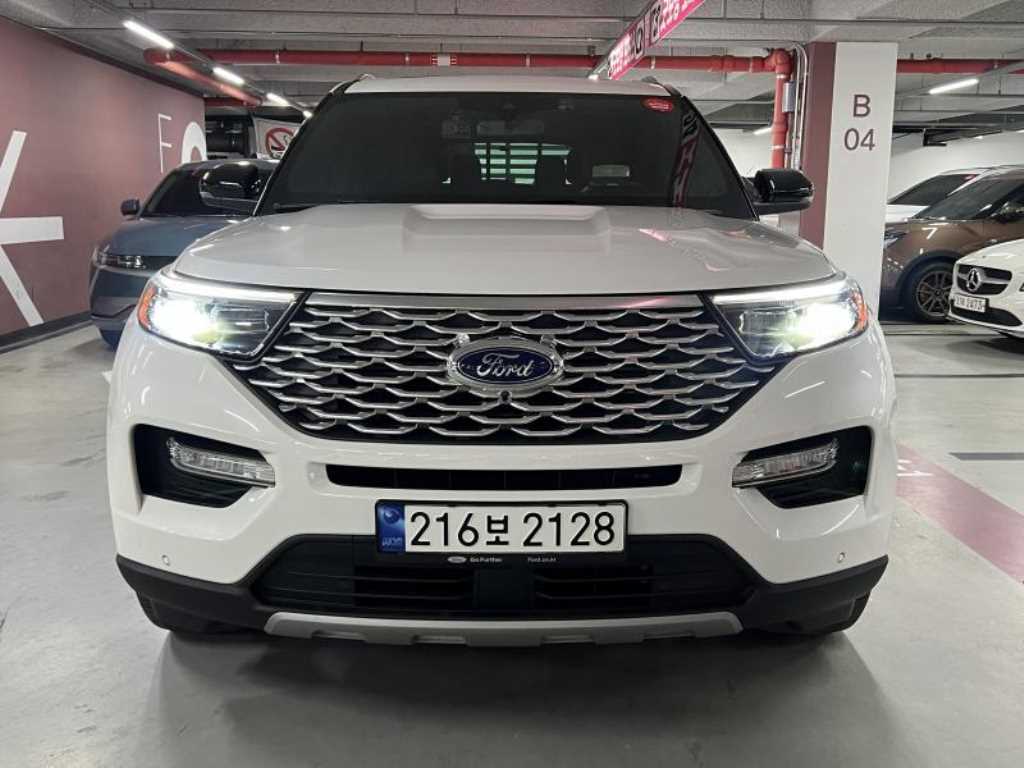 익스플로러 6세대 3.0 AWD 플래티넘 2022년식