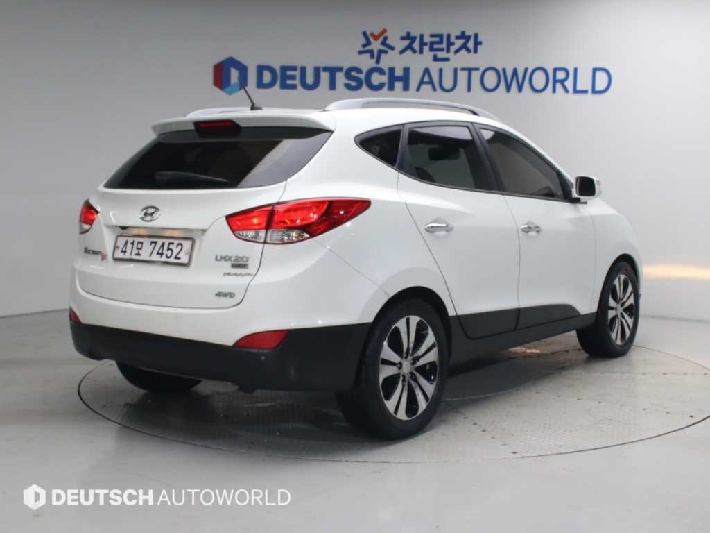 현대 투싼 4WD VGT LMX20 프리미엄 사진 2/20