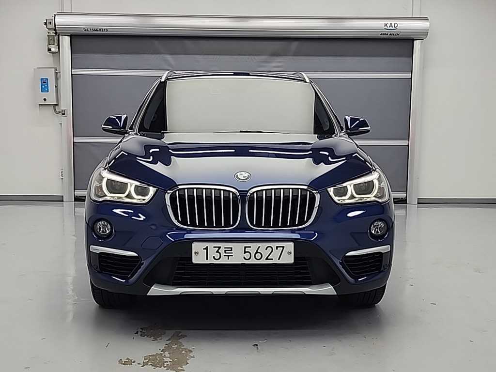 BMW X1 xDrive 20d xLine 사진 2/20