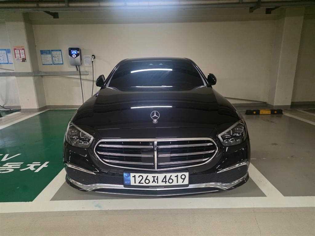 E-클래스 W213 E300e 4MATIC 익스클루시브 2021년식