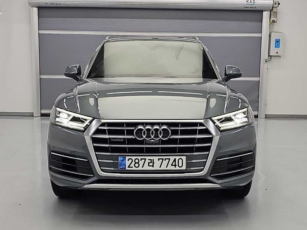 아우디 Q5 40 TDI 콰트로 프리미엄 사진 2/18