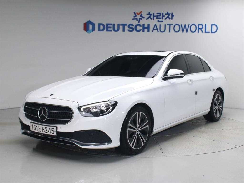 벤츠 E 클래스 E250 아방가르드 사진