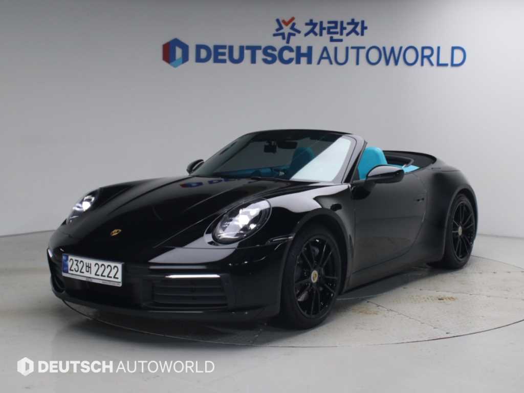 911(992) 카레라 카브리올레 2020년식