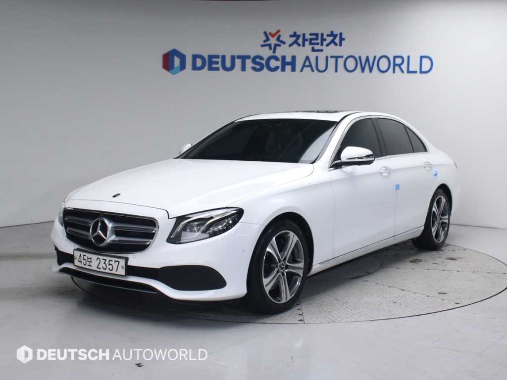 E-클래스 W213 E300 4MATIC 아방가르드 2018년식