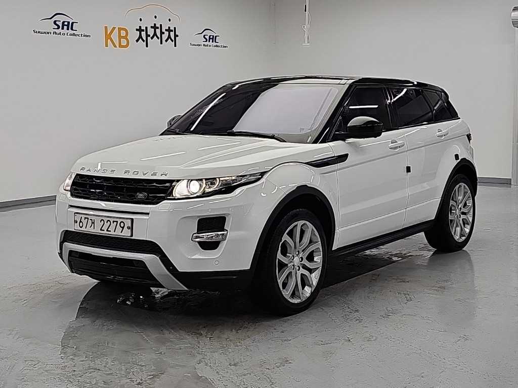 랜드로버 레인지로버 이보크 2.2 SD4 퓨어 사진