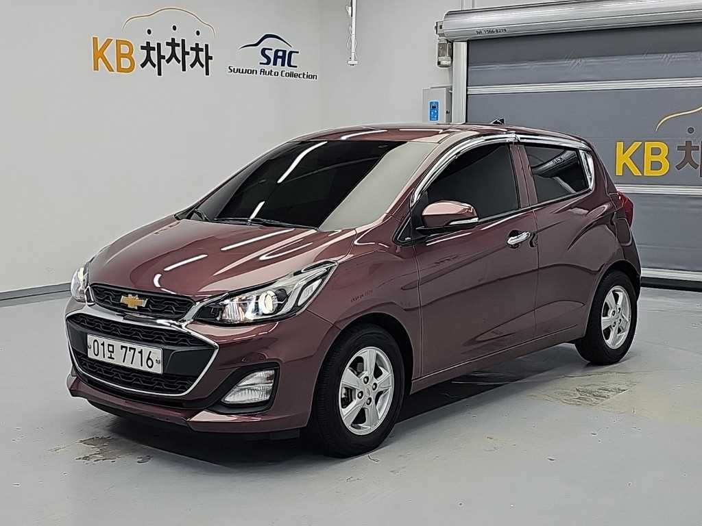 더뉴스파크 LT 2019년식