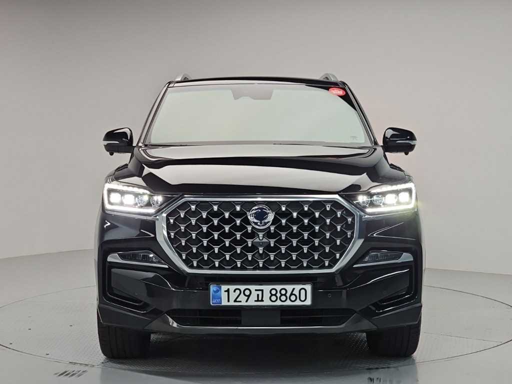 KGM 렉스턴 4WD 디젤 2.2 노블레스 사진 2/18