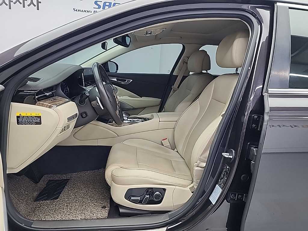 기아 K9 3.8 GDI AWD 플래티넘Ⅰ 사진