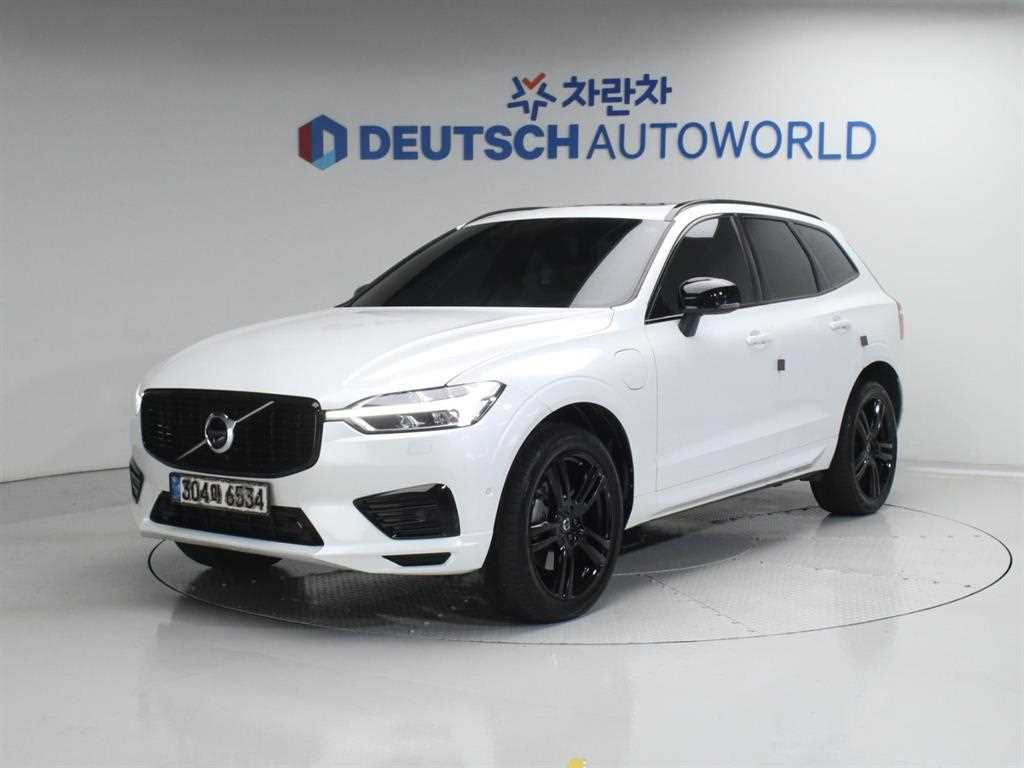 XC60(2세대) T8 AWD R-디자인 2021년식