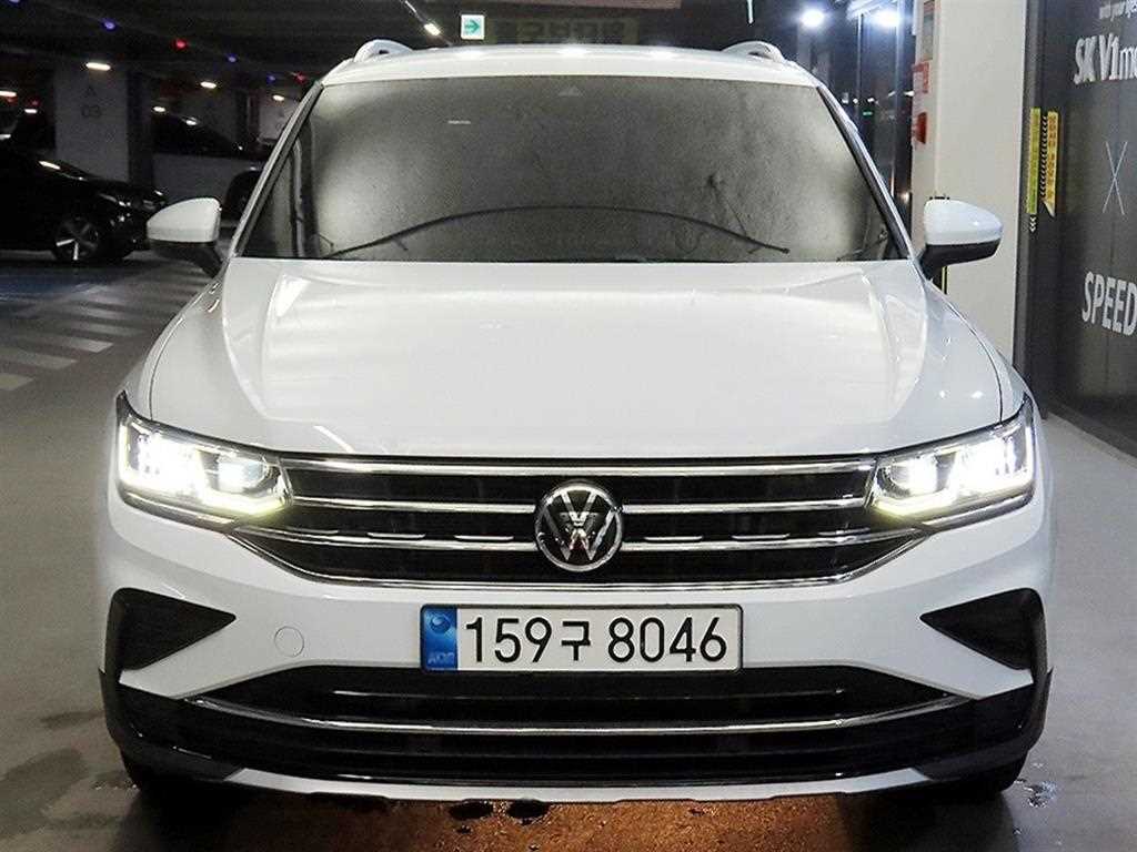 폭스바겐 티구안 2.0 TDI 프리미엄 사진 2/20