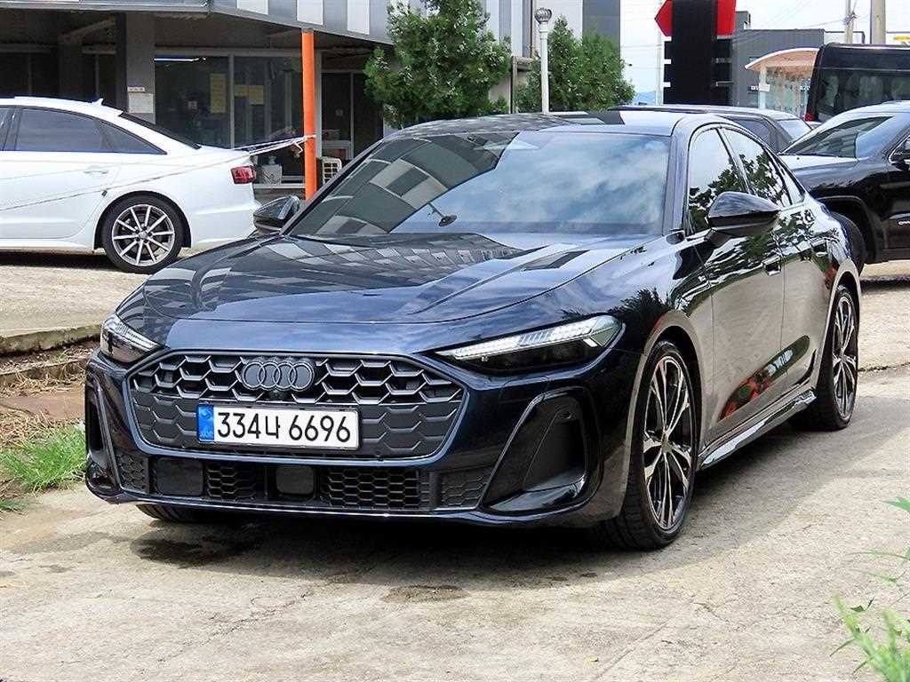 아우디 A5 45 TFSI 콰트로 S-라인 사진 2/20