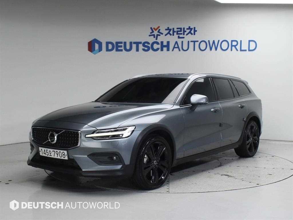 V60 크로스 컨트리 2세대 2.0 T5 프로 AWD 2020년식