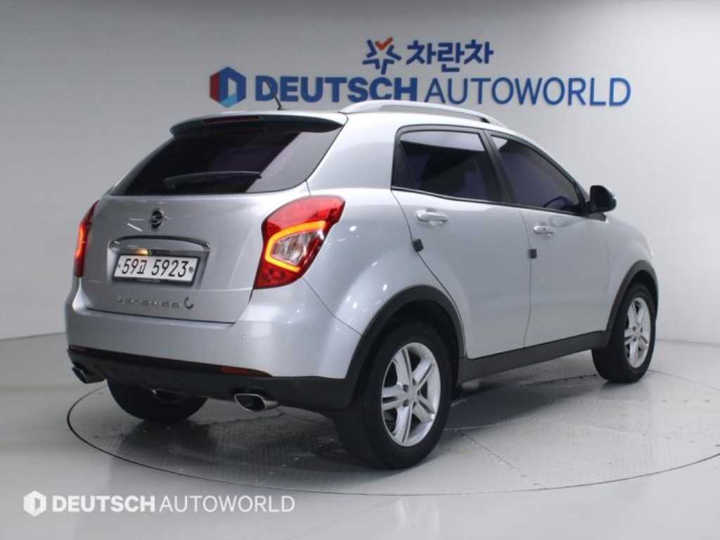 KGM 코란도 2WD 2.0 RX 고급형 사진 2/20