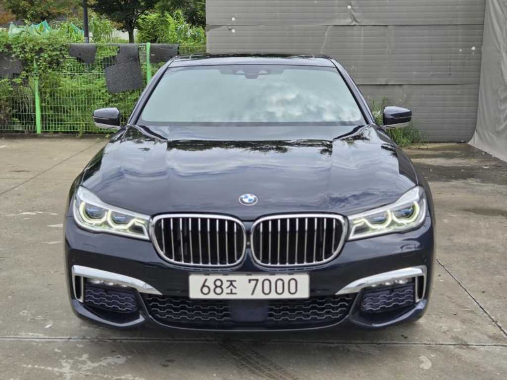 BMW 7시리즈 730Ld xDrive M 스포츠 사진
