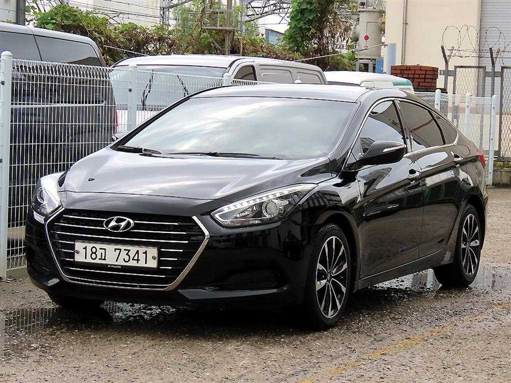 더뉴i40Saloon 1.7 VGT PYL 2016년식