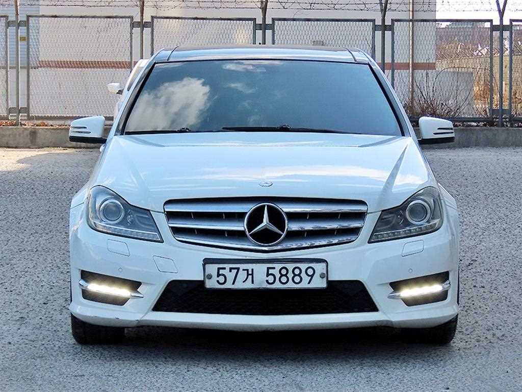 C클래스 W204 C200 CGI 아방가르드 2012년식