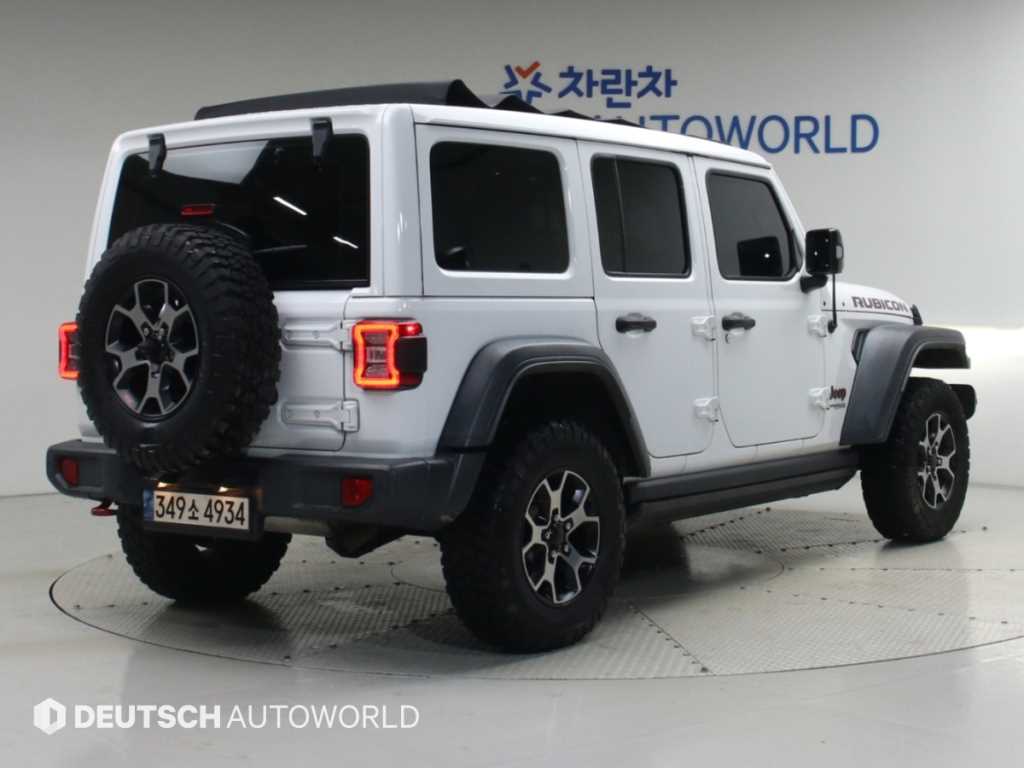 지프 랭글러 2.0 루비콘 4도어 사진 2/20
