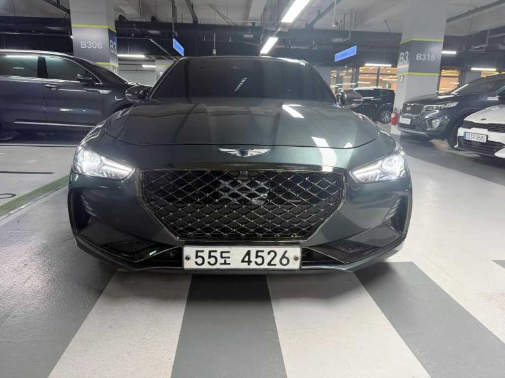 제네시스 G70 3.3T 스포츠 AWD 슈프림 사진 2/20