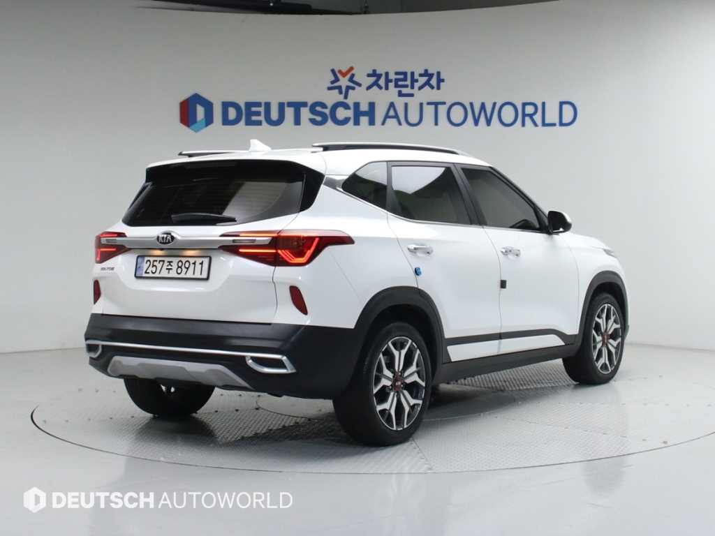 기아 셀토스 디젤 1.6 2WD 시그니처 사진 2/20