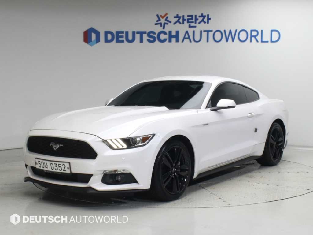 머스탱 6세대 2.3 쿠페 2017년식