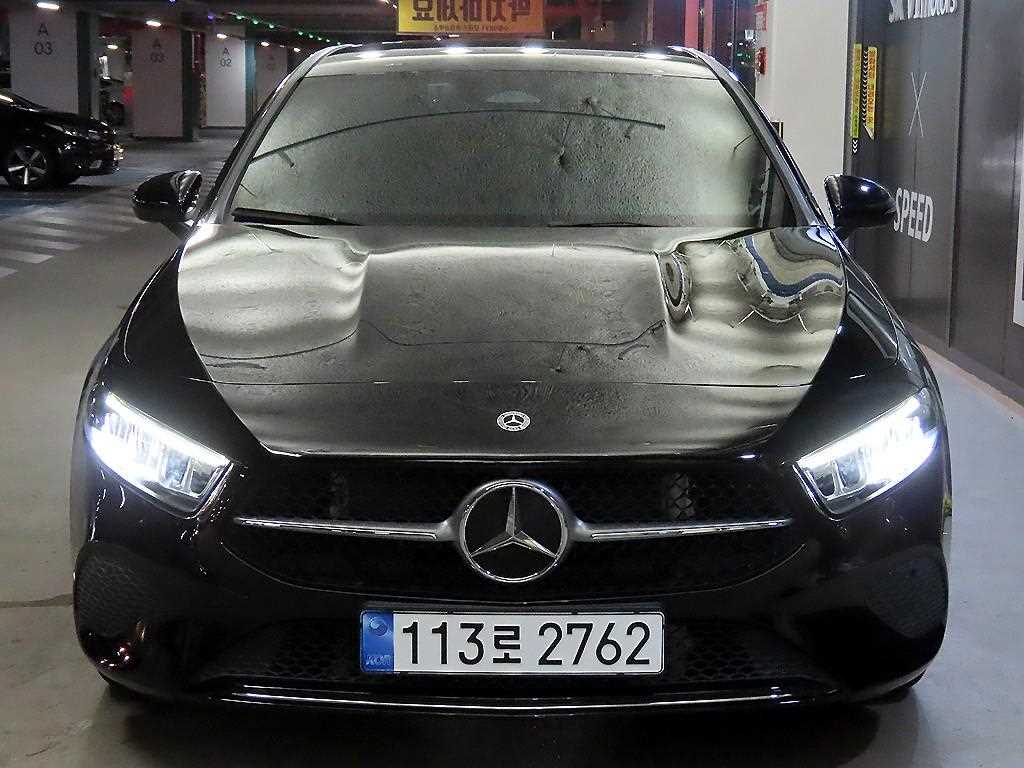 벤츠 A 클래스 A220 해치백 사진 2/20