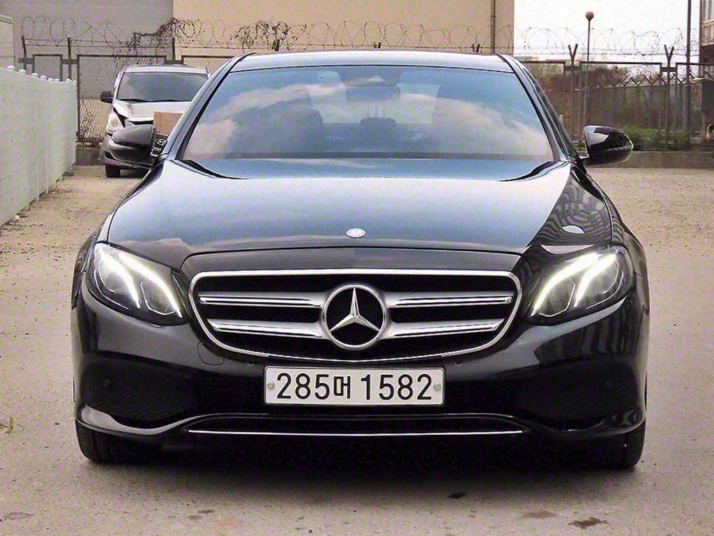 E-클래스 W213 E300 아방가르드 2019년식
